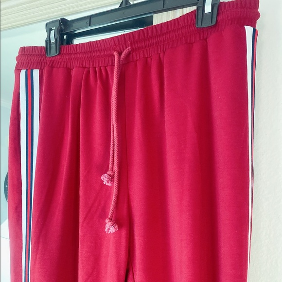SHEIN Red Jogging Pantas - Picture 2 of 6